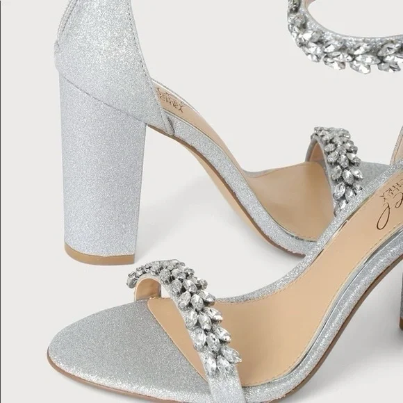NEW Badgley Mischka Mayra Silver Glitter Rhinestone Ankle Strap Heels - Picture 11 of 12